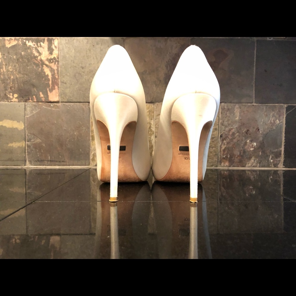 Badgley Mischka ivory satin rhinestone peep toes - Picture 3 of 12
